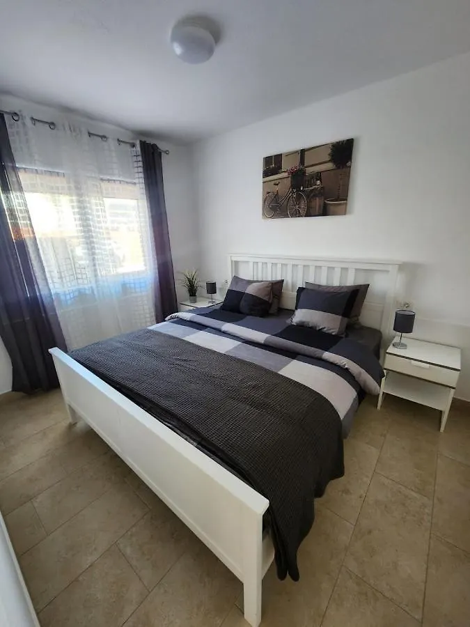 Golf & Ocean Breeze Apartment San Miguel de Abona 0*,  Spanien